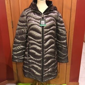 Andrew Marc Lightweight Down Coat NWT